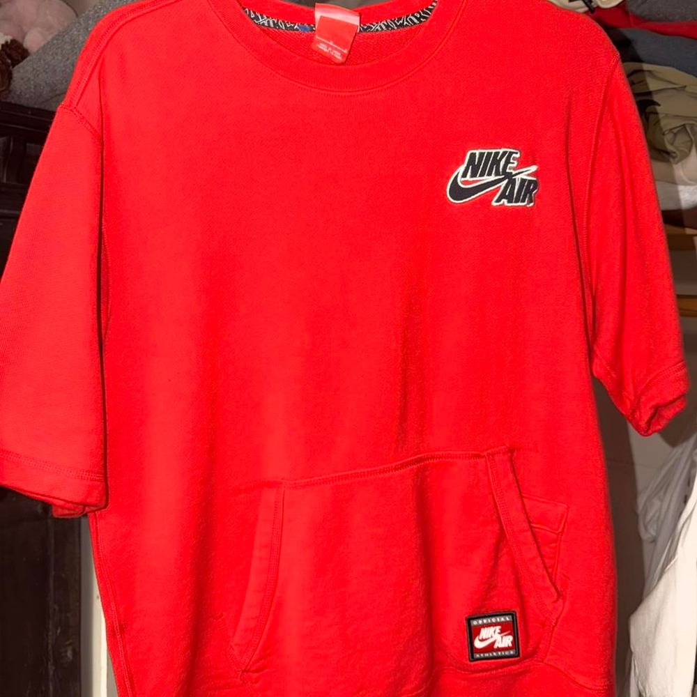 Red Nike Air oversized t-shirt size large